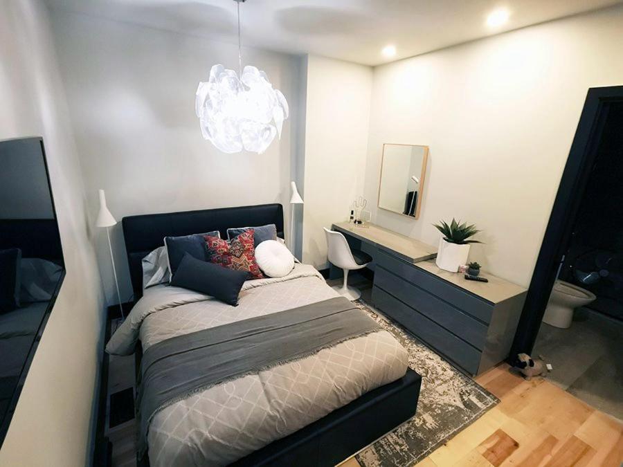 Private Room & Private Bathroom In Le Plateau Montréal Extérieur photo